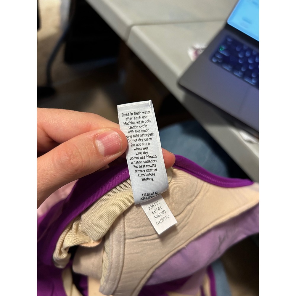 Athleta Purple Ruched Side Racerback Tank Top Built-in Bra Small 224177 - Picture 7 of 7